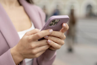 Smartphone reconditionné en 2026 : ce que les chiffres (et les coulisses) révèlent vraiment